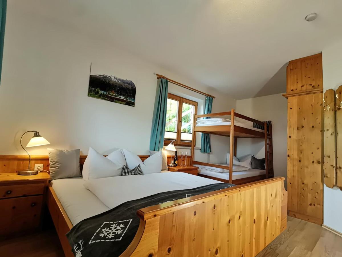 Ferienwohnung Point Hainzenberg Zewnętrze zdjęcie