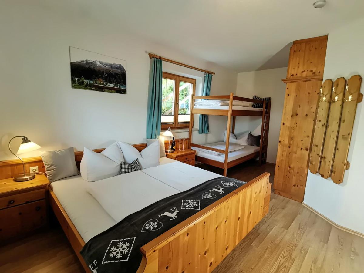 Ferienwohnung Point Hainzenberg Zewnętrze zdjęcie